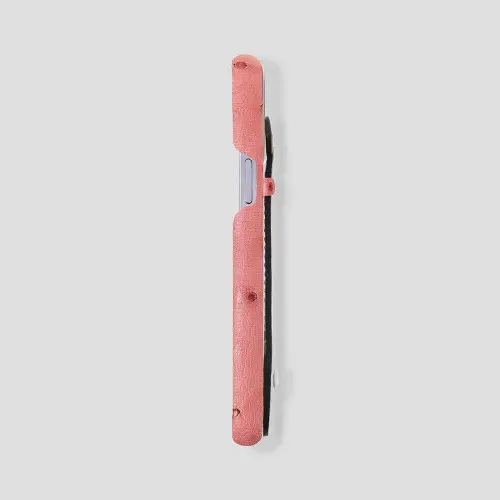 iPhone 15 Plus Handle Case Ostrich | MagSafe