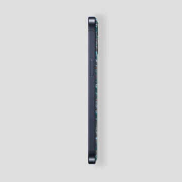 Custom iPhone 16 Pro | Pro Max in Titan Blue Carbon Fiber Blue 2