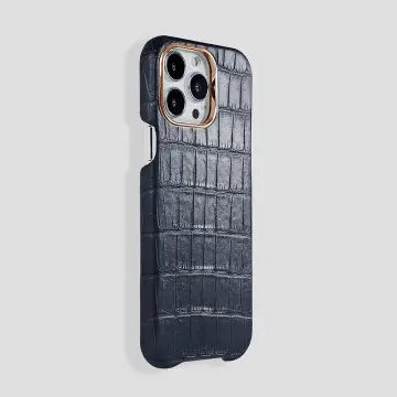 Classic Alligator Case for iPhone 16 2